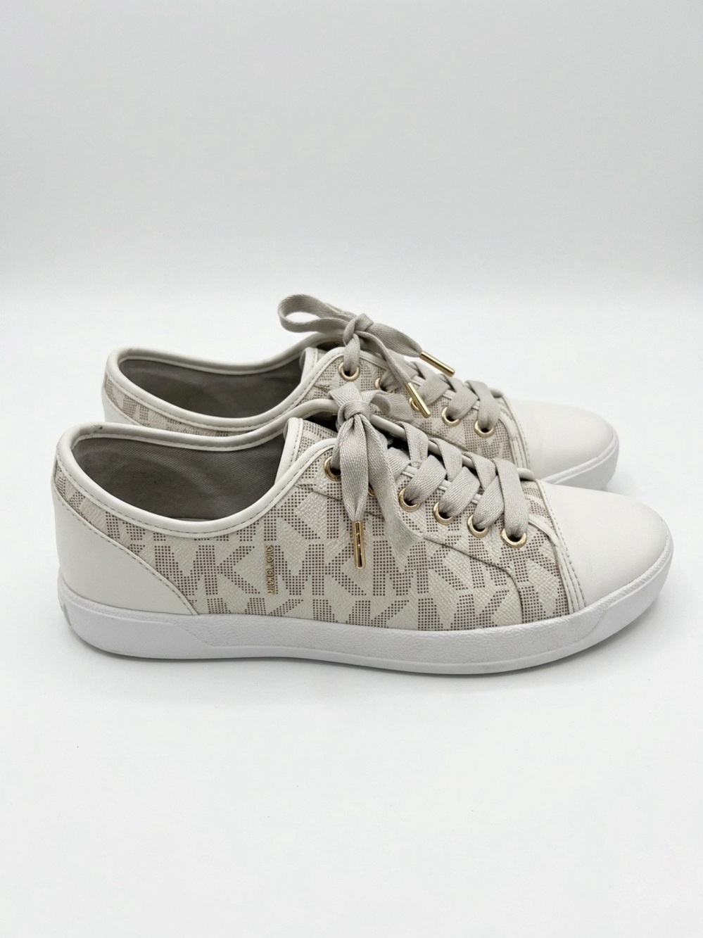 Michael Kors Monogram Signature City Low Top Sneakers | Vanilla Size 7.5